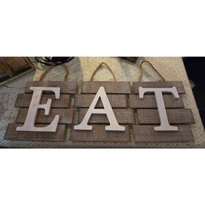 BARNYARD DESIGN WALL PLAQUES WITH STRING HANGERS